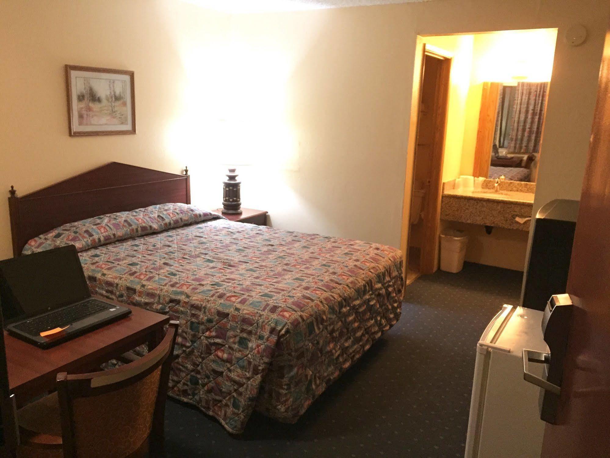 Stagecoach Inn Motel Molalla Eksteriør bilde